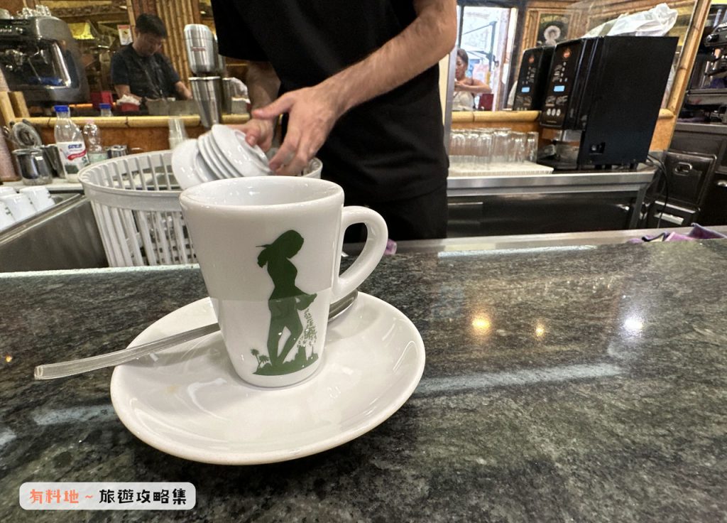 2026【羅馬萬神殿 Pantheon】 參觀攻略:最新門票預約、交通方式與內部必看重點 14 金杯咖啡